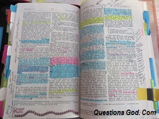Mark your personal Bible to lead someone to Christ.