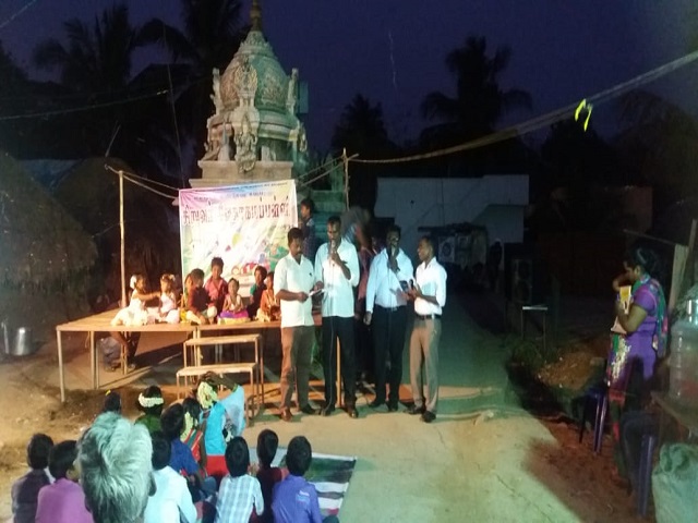 Tamil sharing the Gospel.